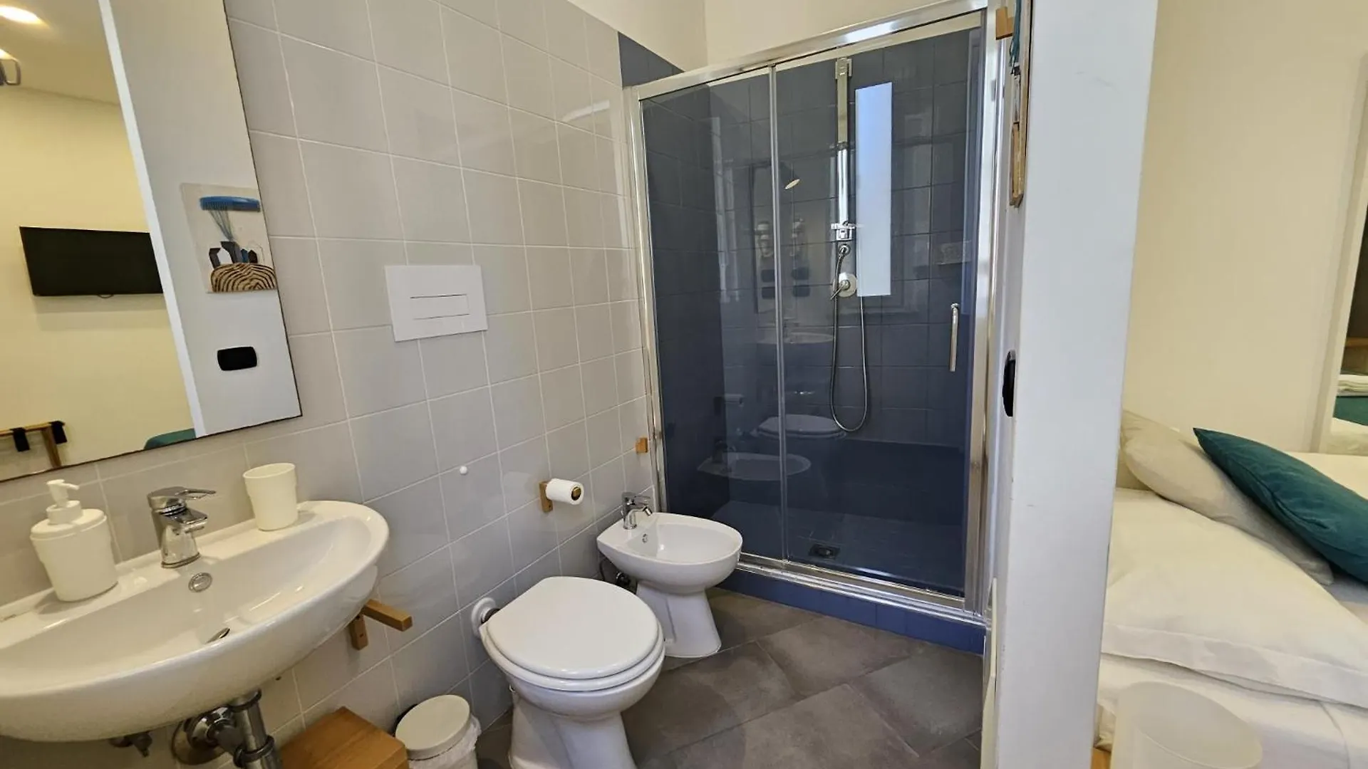 B&B Fuori Squadro - In Centro Con Terrazza Relax Vista Mare Reggio di Calabria Włochy